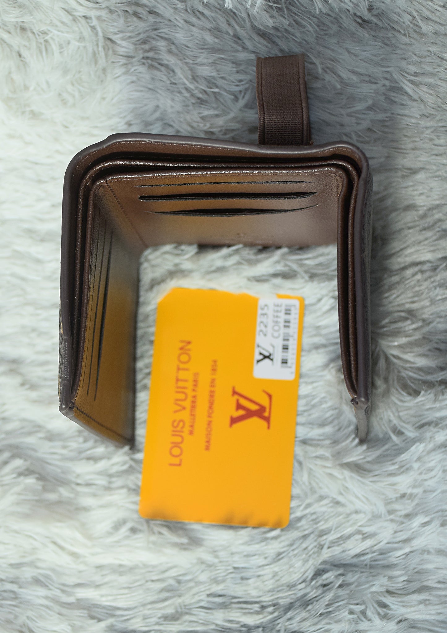 LV Premium Wallet - 1